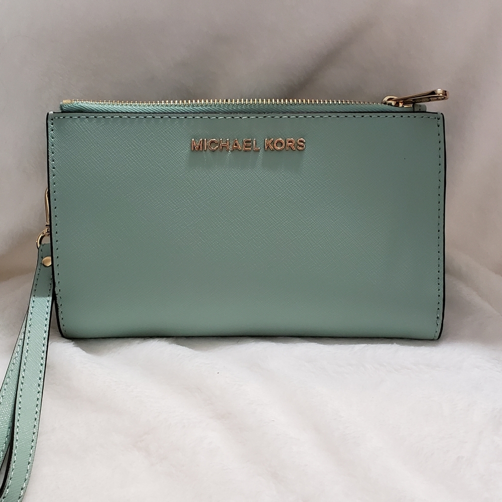 Michael Kors Double Zip Leather Wallet